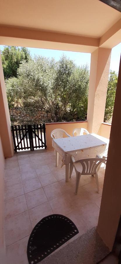 Casa Vacanza Costa Rossa Vista Mare Trinità d'Agultu Eksteriør billede