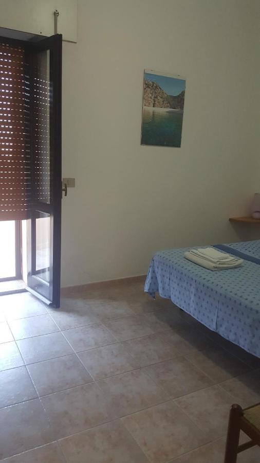 Casa Vacanza Costa Rossa Vista Mare Trinità d'Agultu Eksteriør billede